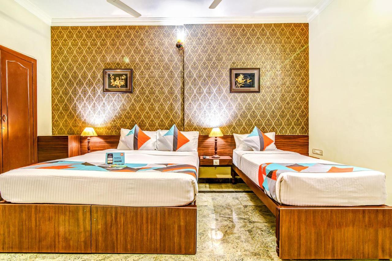 Fabexpress Nestlay Rooms - 100M From Velammal Hall, Moggappair Chennai Eksteriør bilde